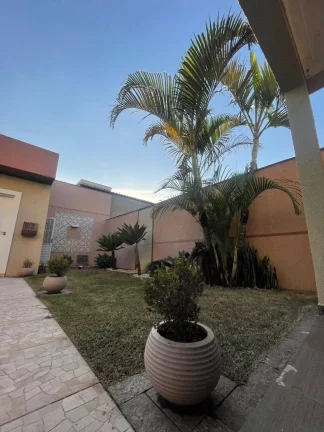 Imagem Linda casa Terras de São Fernando 3 suítes !!