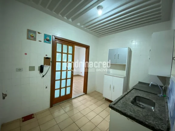Imagem Imperdível: Apartamento 3 quartos, 1 vaga, elevador e armários planejados no Jardim Paraná, Londrina - PR. Apenas R$ 229 mil! Localização privilegiada!