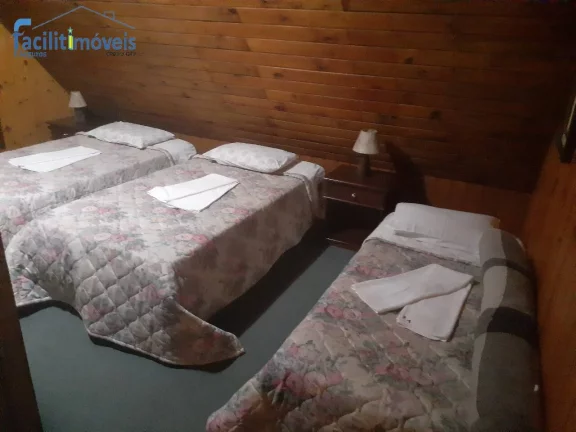 Imagem LINDÍSSIMA CASA EM CAMPOS DO JORDÃO - 38 MIL METROS DE TERRENO