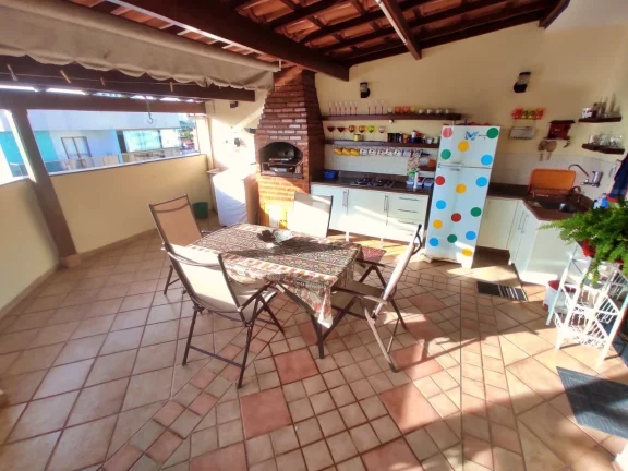 Imagem Cobertura Duplex, 05 Quartos, 03 Suites, Vista p/ Montanhas, Praia do Morro, Guarapari - ES