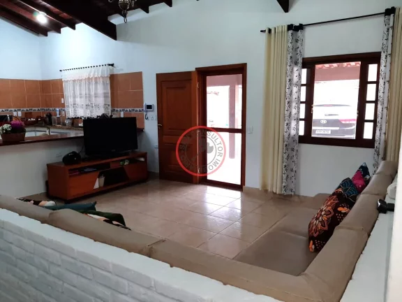 Imagem CASA Terrea escritura definitiva com varanda ,2 suites, lavabo, area gourmet,piscina , garagem para 5 carros e duas kitnets