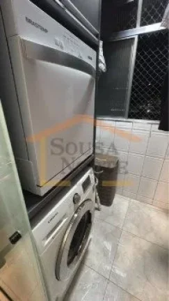 Imagem Apto 3 dormitórios, sala 2 ambientes, sacada, banheiro, cozinha planejada, área de serviço, 1 vag...