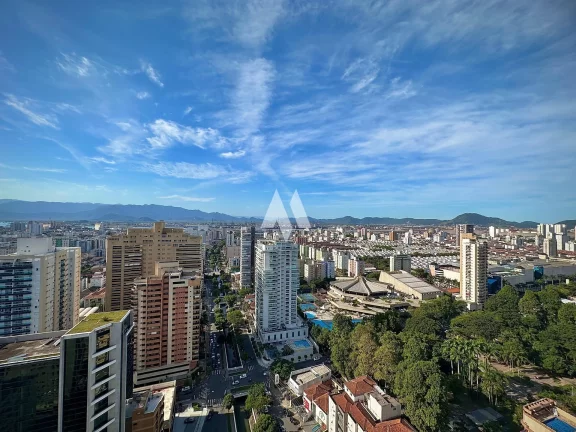 Imagem Apartamento Duplex Alto Padrão vista mar à Venda na quadra da praia no Embaré - Santos/SP