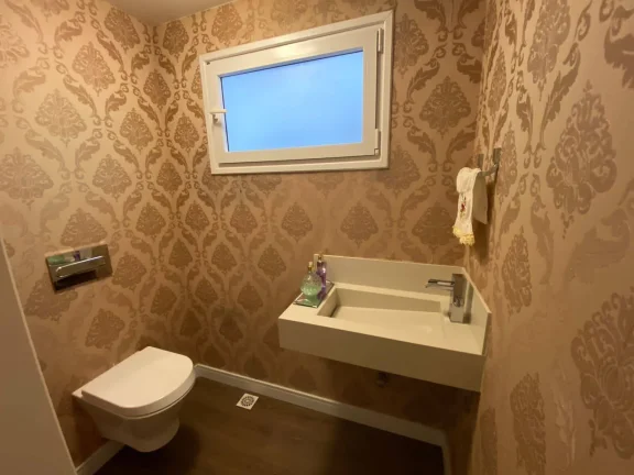 Imagem CASA PARA LOCAÇÃO DE TEMPORADA EM JURERÊ INTERNACIONAL, FLORIANÓPOLIS
