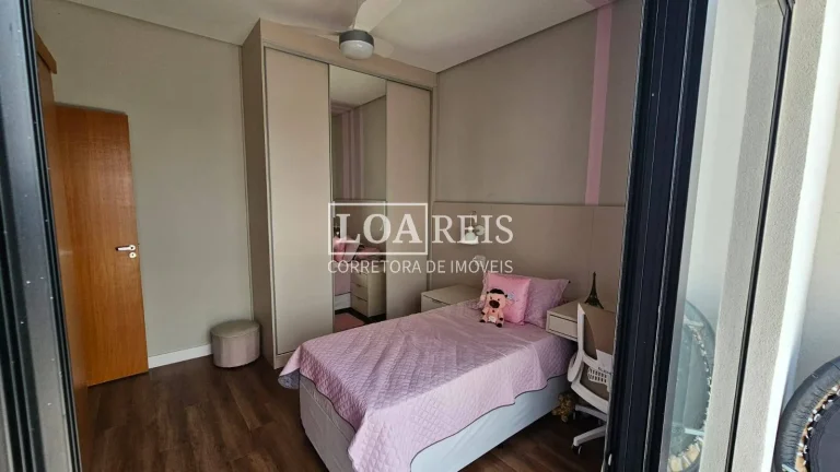Imagem CASA 04 DORMITÓRIOS SENDO 1 SUÍTE MASTER COM MÓVEIS PLANEJADOS