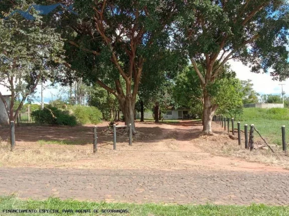 Imagem Granja para Venda em Flórida, Florida, 4 dormitórios, 2 banheiros, 3 vagas