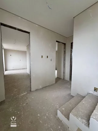 Imagem Estuda Permuta - Sobrado Triplex em Condomínio Fechado - 3 quartos, suíte, terraço gourmet e 3 vagas à venda no Jardim Social