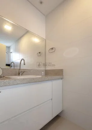 Imagem Apartamento com 3 suítes à venda no Centro de Balneário Camboriú/SC