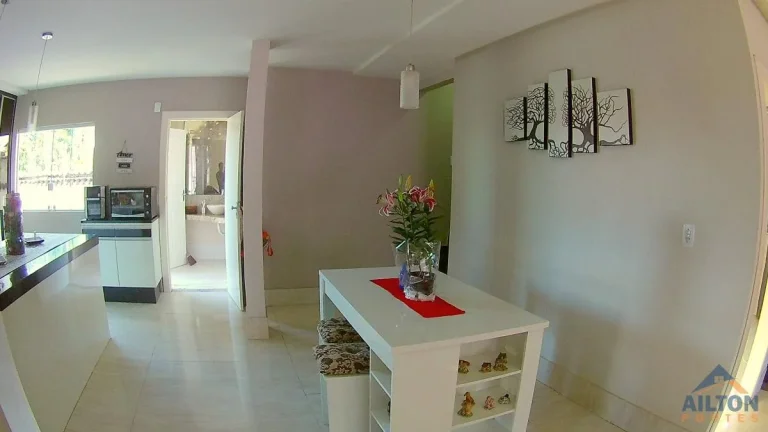 Imagem Casa Duplex com 3 Suítes à Venda em Praia de Santa Mônica - Guarapari/ES