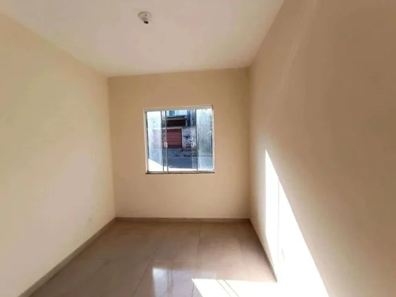 Imagem Ótima Oportunidade: Casa Nova com Suíte e Terreno para Futuros Projetos
