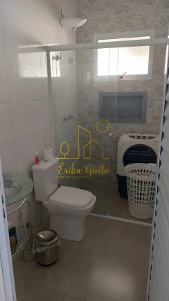 Imagem Casa de Alto Padrão em Condomínio no Bairro Engordadouro