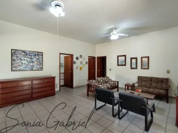 Imagem Chácara de luxo à venda em Louveira-SP, no bairro Monterrey, com 4 quartos, 4 suítes e 365,65m² de área! Imagem Chácara de luxo à venda em Louveira-SP, no bairro Monterrey, com 4 quartos, 4 suítes e 365,65m² de área!