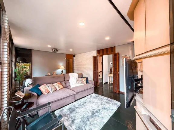 Imagem Casa 4 quartos à venda, 713 m² por R$ 4.800.000 - Jardim Mediterrâneo - Cotia/SP