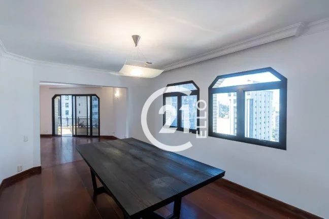 Imagem Apartamento com 3 dormitórios para alugar, 240 m² por R$ 20.086,80/mês - Itaim - São Paulo/SP