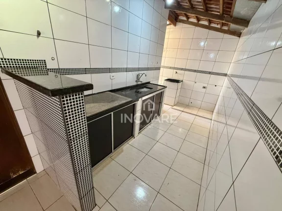 Imagem Casa com 2 dormitórios para alugar, 103 m² por R$ 1.500,00/mês - Setor Paranaíba - Itumbiara/GO