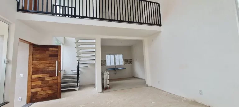 Imagem Sobrado com 3 dormitórios à venda, 176 m² por R$ 635.000,00 - Chácaras Ceres - Suzano/SP