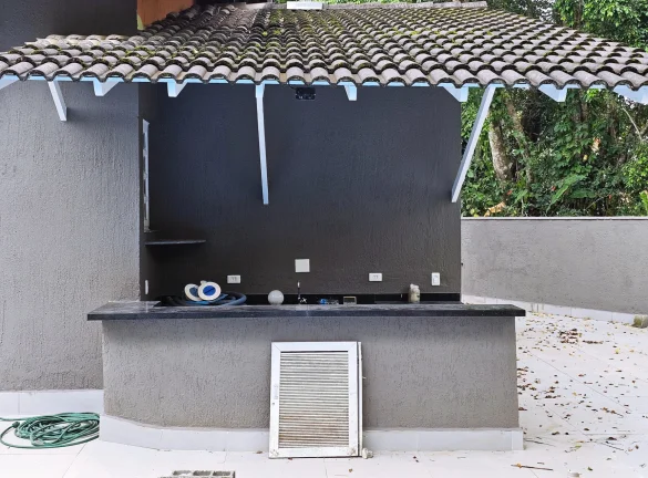 Imagem Casa de Luxo à Venda na Riviera Módulo 22 em Riviera de São Lourenço: 4 Quartos, 2 Suítes, 2 Salas, 5 Vagas de Garagem.