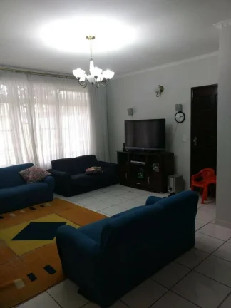 Imagem Casa maravilhosa Térrea 156 m² 3 Dormitórios sendo 1 Suíte Estuda Permuta