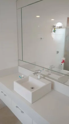 Imagem Apartamento 180 m² 2 Domitorios 2 Vagas de Garagens Estuda Permuta Maior