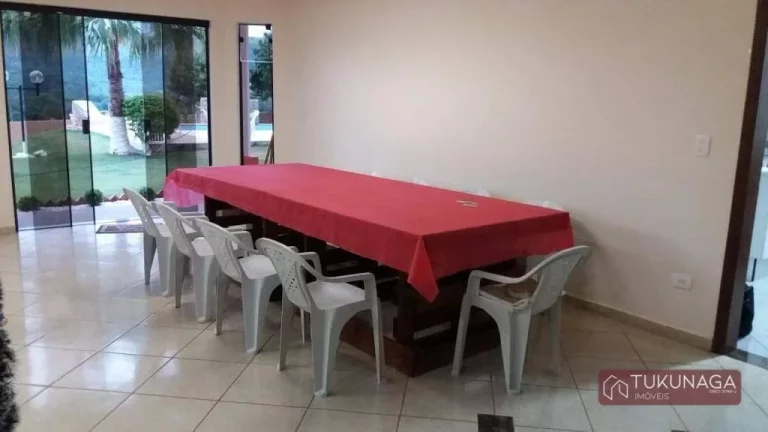 Imagem Chácara com 6 quartos à venda, 1300 m² por R$ 2.500.000 - Jardim Estância Brasil - Atibaia/SP