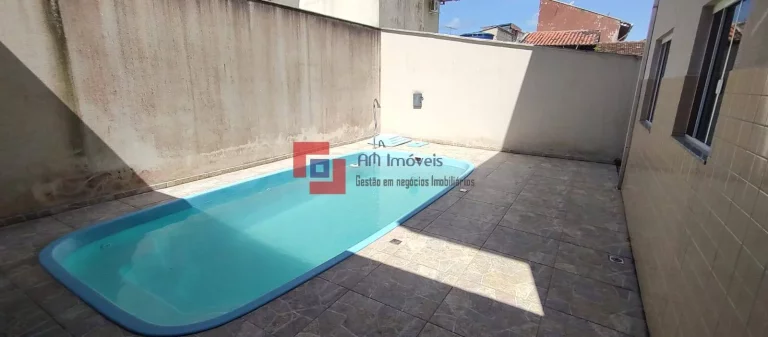 Imagem Sobrado praia da Enseada São Francisco do sul com piscina.