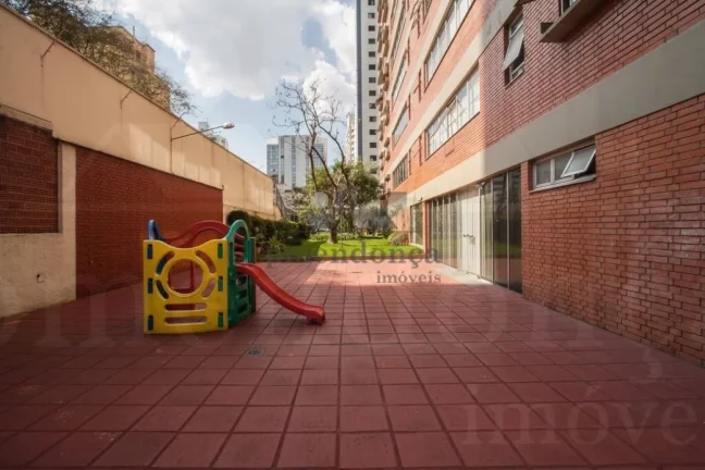 Imagem Apartamento em Perdizes com 3 quartos ( 1 suíte ) e 2 vagas, 121m²
