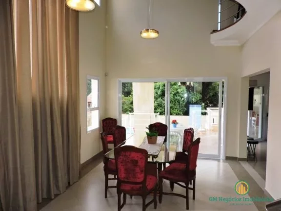Imagem Nova, moderna, 4 suítes e 7 vagas cobertas - Jd Colonial
