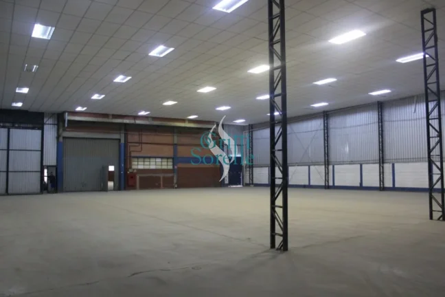 Imagem Galpão/Prédio Comercial para alugar em Osasco - São Paulo/SP.