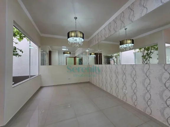 Imagem Casa Térrea para locação no Condomínio Royal Forest - R$8.000,00/mes - Nova Esperança - Londrina/PR