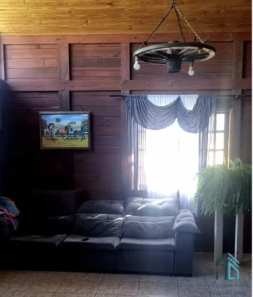 Foto do imóvel: Chácara 100 % aproveitável de esquina, mobiliada, registrada, com casa, salão de festas, em Contenda - PR