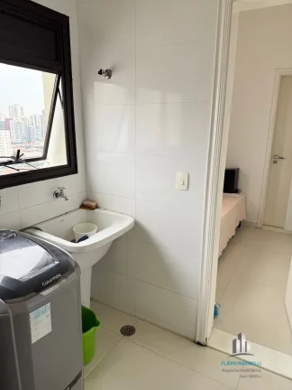 Imagem Apartamento MOBILIADO à Venda com 4 Suítes e 4 Vagas de Garagem