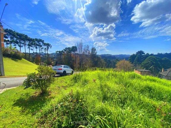 Imagem Terreno à Venda em Condomínio de Alto Padrão em Campos do Jordão