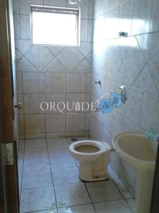 Imagem Espetacular casa à venda no Setor Central de Rio Verde-GO: 4 quartos, 1 suíte, 3 sala, 3 banheiros, 2 vagas de garagem!
