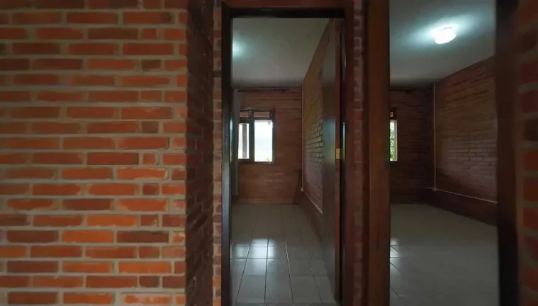 Imagem Sítio com 24.017,00m² com casa construída com 4 dormitórios 3 vagas em Ascurra/SC