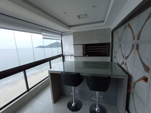Imagem Apartamento Frente Mar com 3 suítes à venda no Centro de Balneário Camboriú