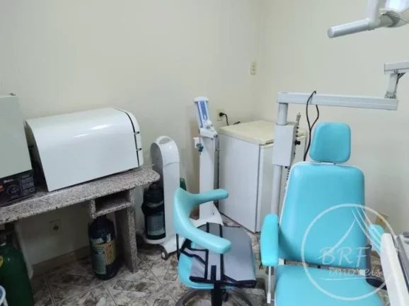 Imagem Vendo casa comercial no Balneário Estreito Florianópolis SC