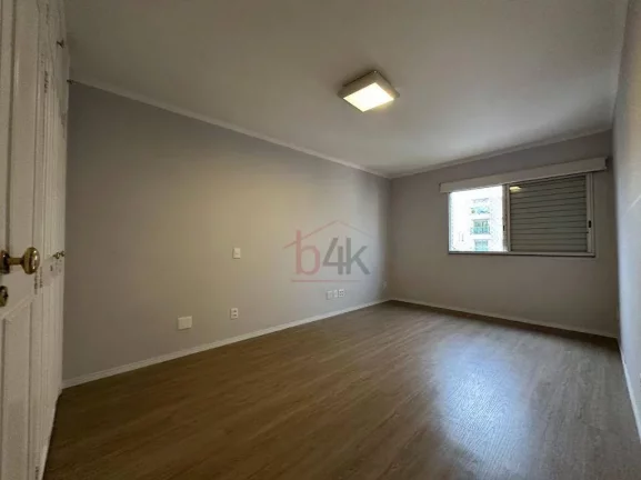 Imagem Apartamento de 128m² com 3 Quartos no Campo Belo | Espaço e Conforto