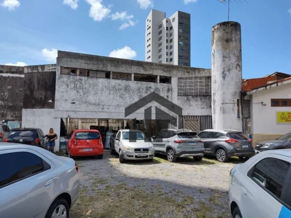 Imagem Casa de 889m² à venda, com Estacionamento, localizado na Ilha do Leite, Recife - Pernambuco.