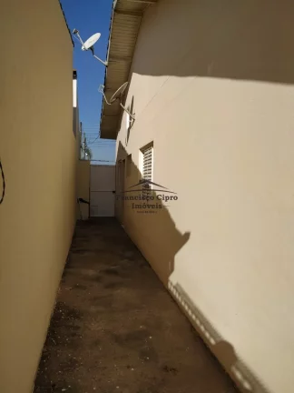 Imagem Casa à venda no bairro Beira Rio - Guaratinguetá/SP