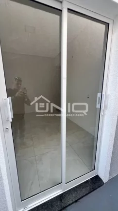 Imagem Casa Suíte + 2 Quartos Parzianello / Aeroporto