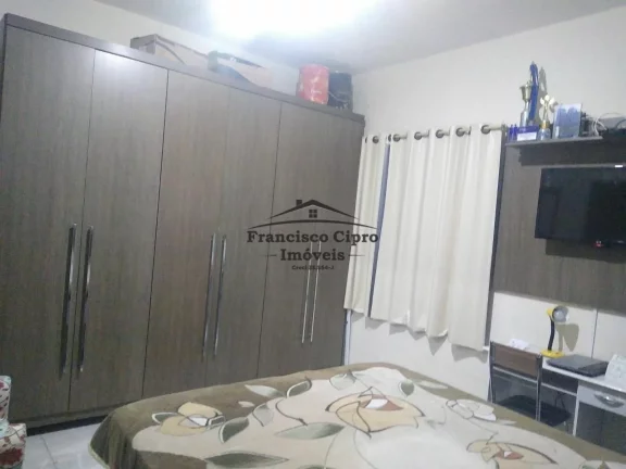 Imagem Casa à venda no bairro Vila dos Comerciarios - Guaratinguetá/SP