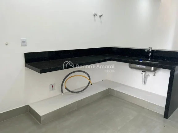 Imagem Linda casa à venda no Condomínio Real Park Sumaré, 3 quartos

Com três quartos, sendo um deles u...