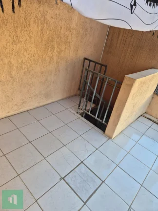 Imagem Casa com 2 quartos, 140,50m2, à venda em Diadema, Centro