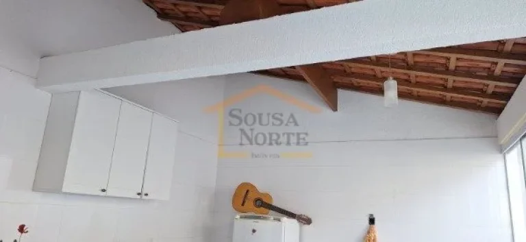 Imagem Sobrado com 170m², muito bem distribuído, 3 dormitórios, 2 banheiros, sala de estar aconchegante,...