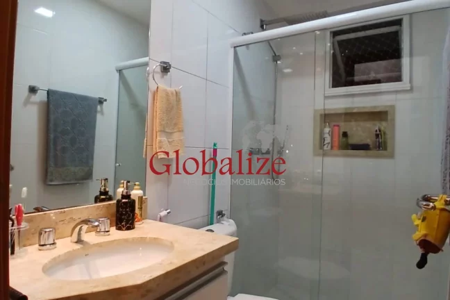 Imagem Apartamento com 83m², 2 suítes, varanda com vista para o mar e para a cidade no Gonzaga à venda por R$1.476.000,00.
