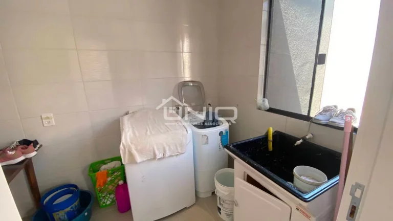 Imagem Casa Térrea 3 Suítes Mobiliada
