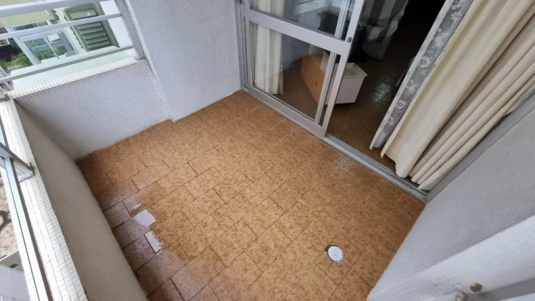 Imagem ÓTIMO APTO 1 QUADRA DA PRAIA DE PITANGUEIRAS, 2 DORMITÓROS. VISTA MAR, 1 VAGA DE GARAGEM.