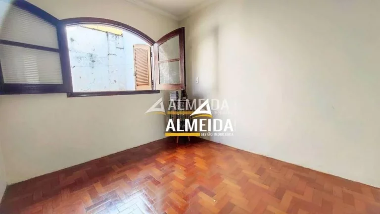 Imagem Casa com 4 dormitórios à venda, 213 m² por R$ 650.000,00 - Cidade Nova - Rio Claro/SP