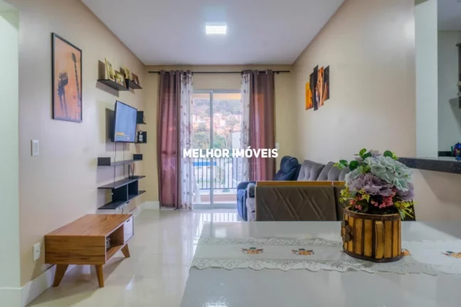 Imagem Apartamento Semi Mobiliado á Venda com 02 Suítes