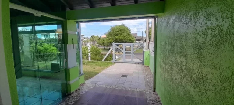 Imagem Casa com 4 Dormitorio(s) localizado(a) no bairro Tramandaí em Tramandaí / Rio Grande do Sul Ref.:57580580